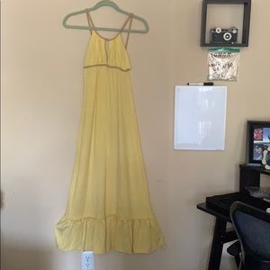 Yellow dress/ Maternity